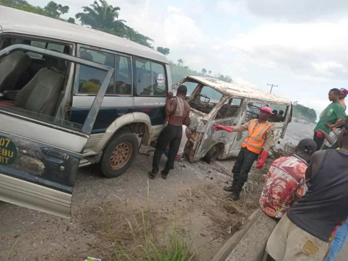 Ogun Auto crash burnt to death,