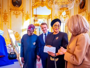 Nigeria, France Sign €300m Agreement on Agriculture, Food Security